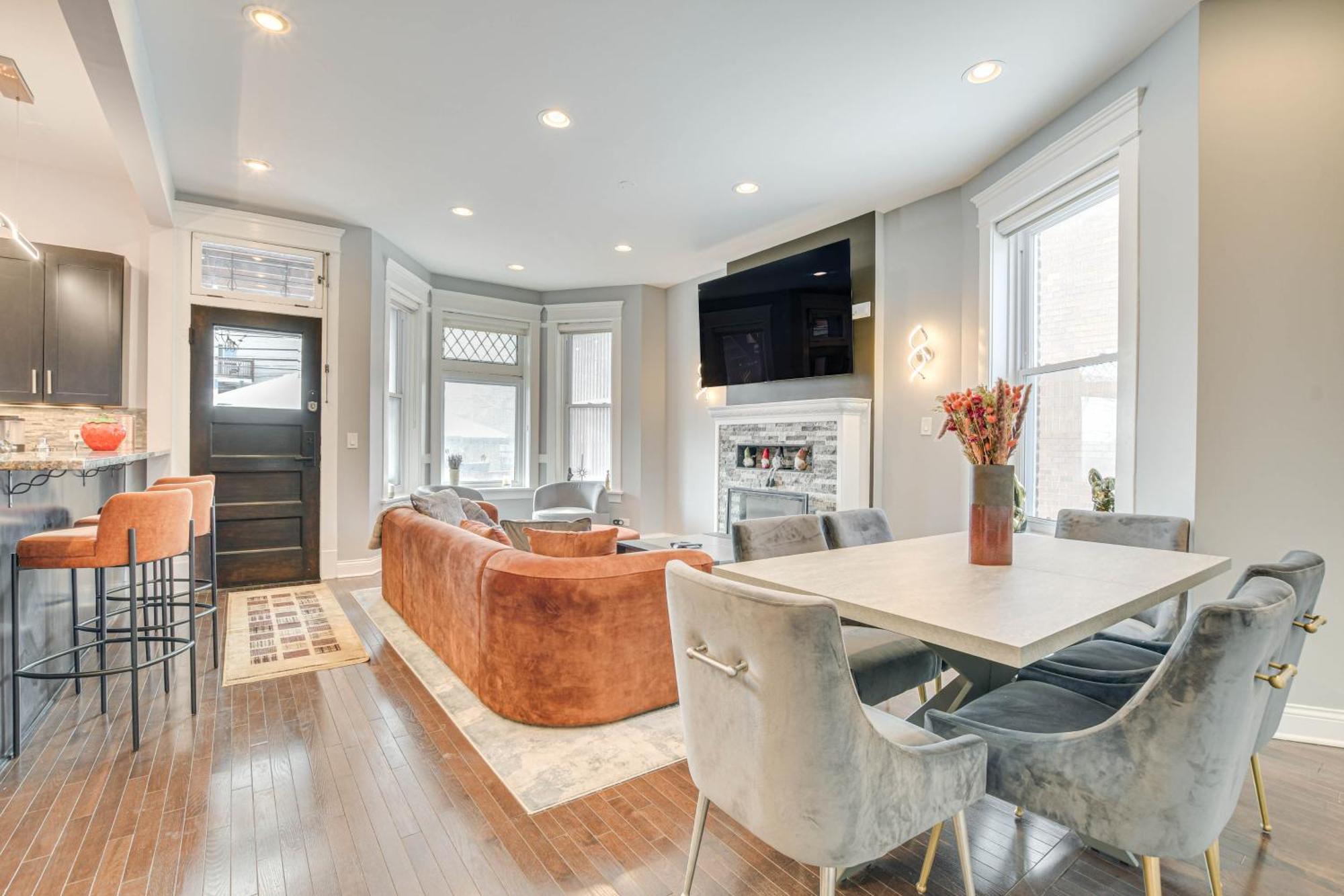 Spacious Condo With Deck About 3 Mi To Downtown Chicago! Buitenkant foto